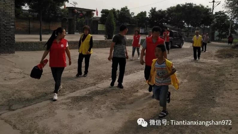 1.原始點人的情懷;2.原始點可以處理腿積水、血栓等癥嗎?3.推廣站的星期天記實;4.六月份公益課堂課程表-七不姜 生姜養生網-明德CSA生態姜園&明安農業