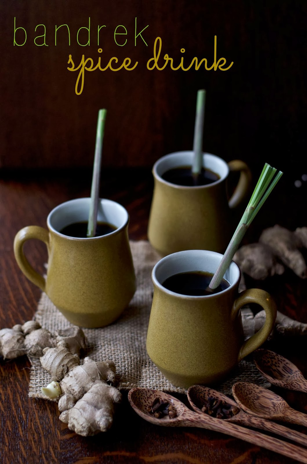 Bandrek Kak Ros (Ros' Spice Drink)印尼的飲料...這種飲料可以在寒冷的夜晚暖身,也可以用于緩解感冒和喉嚨痛等癥狀。-七不姜 生姜養生網-明德CSA生態姜園&明安農業